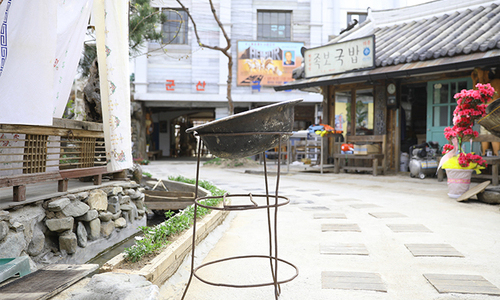 집안 어르신들을 세숫대야입니다.